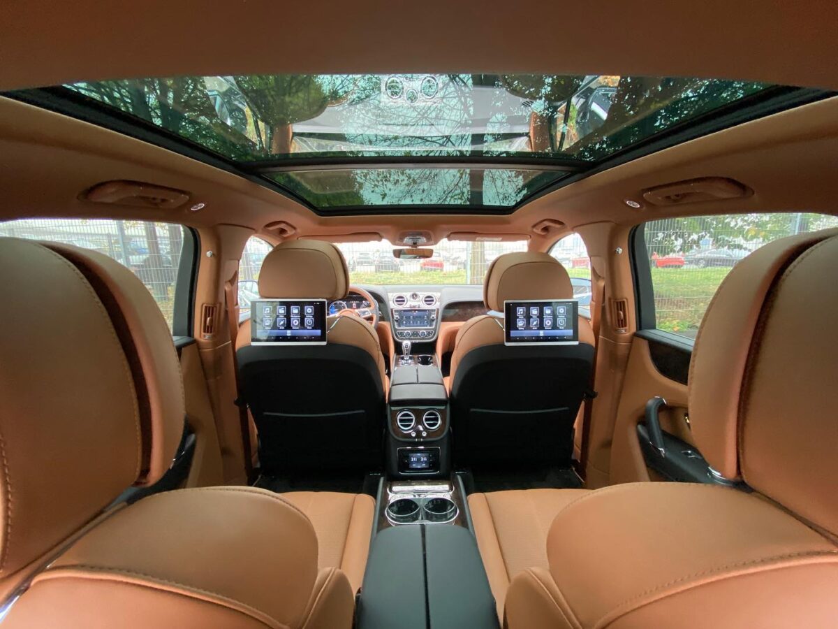 AMPIRE-RSE-Set-mit-zwei-9-Monitoren-und-einer-Android-Box-WLAN-_5FAMX090-4K_b_12 AMPIRE-RSE-Set-mit-zwei-9-Monitoren-und-einer-Android-Box-WLAN-_5FAMX090-4K_b_12