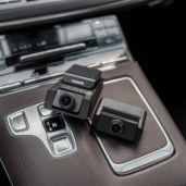 VUEROID S1 4K_Image_Lifestyle_in Car_01